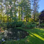 Apartament See-haus, Arboretum & Sauna Am Plessower-see
