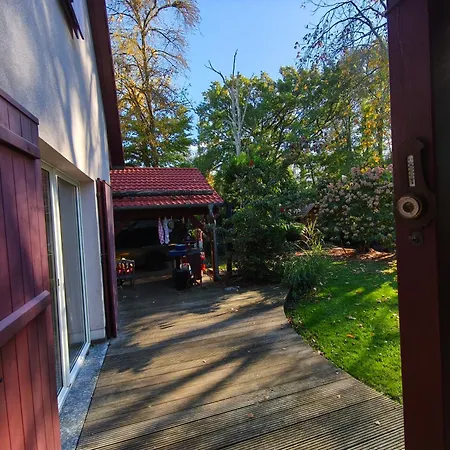 See-haus, Arboretum & Sauna Am Plessower-see