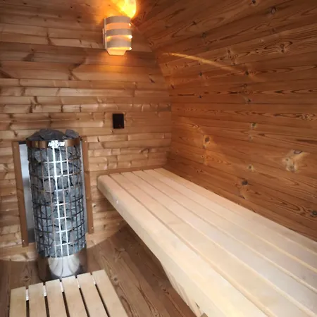 Lejlighed See-haus, Arboretum & Sauna Am Plessower-see Kolonie Zern
