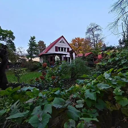 See-haus, Arboretum & Sauna Am Plessower-see Apartment *