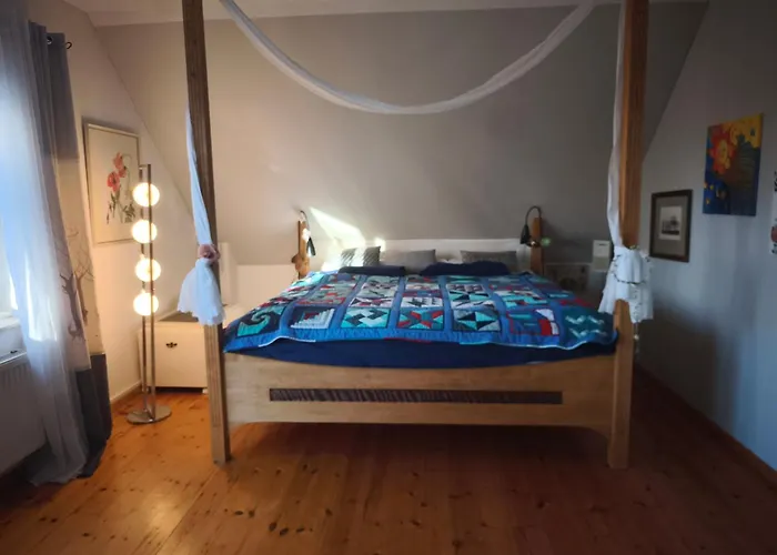 See-haus, Arboretum & Sauna Am Plessower-see Kolonie Zern