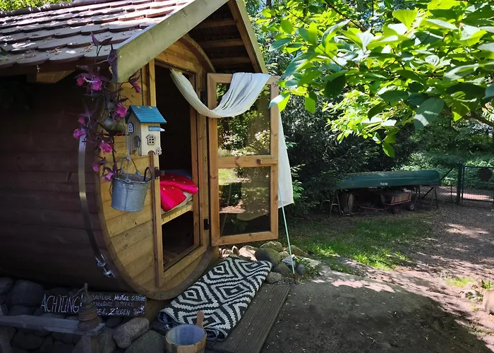 شقة See-haus, Arboretum & Sauna Am Plessower-see *