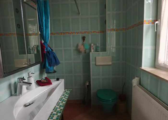 See-haus, Arboretum & Sauna Am Plessower-see *