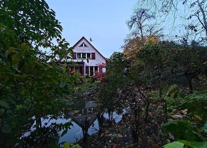 See-haus, Arboretum & Sauna Am Plessower-see Kolonie Zern